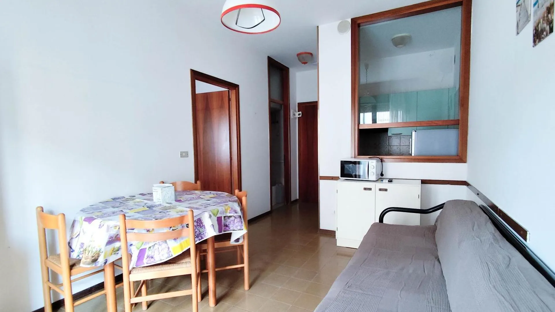 Diplomatic Fronte Mare Apartment Lido di Jesolo 0*,